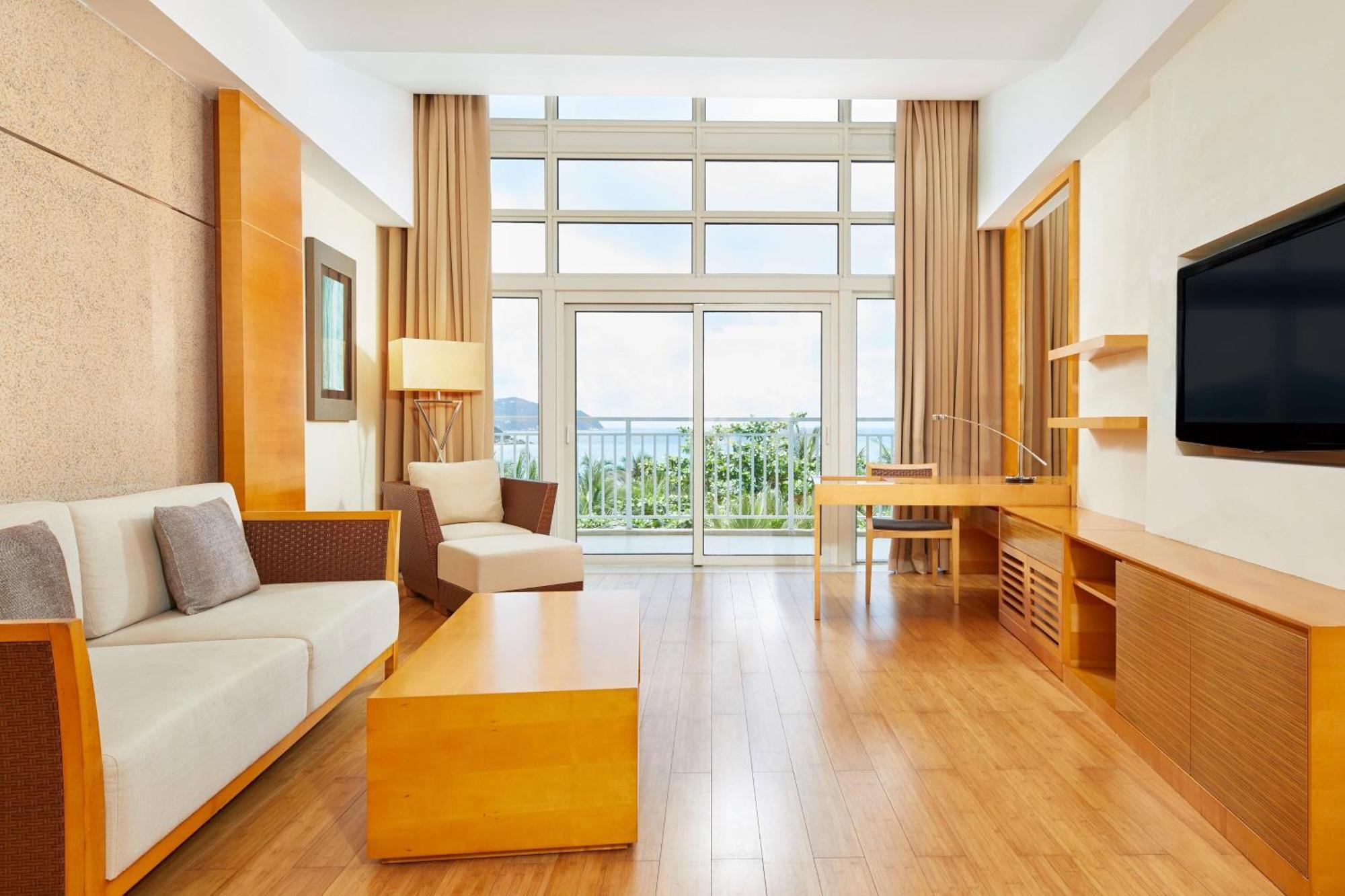Four Points By Sheraton Shenzhou Peninsula Resort Wanning Exterior photo